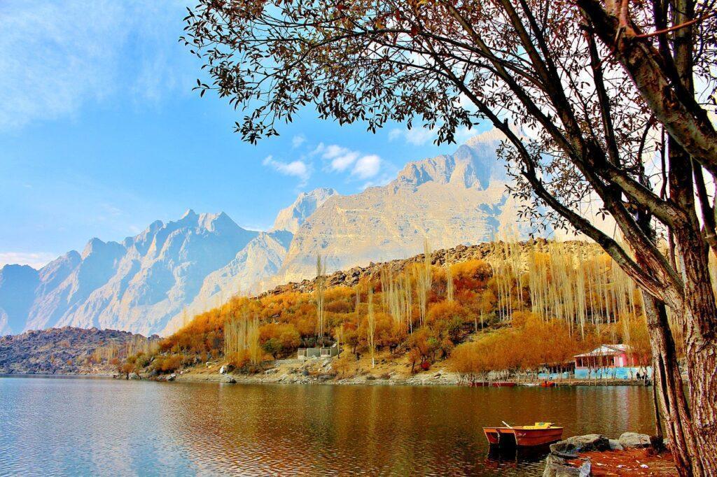 the most incredible places to visit in Pakistan