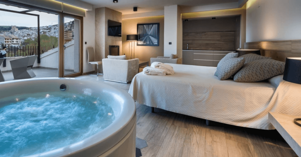 Hotels in Virginia with a Jacuzzi in Room
